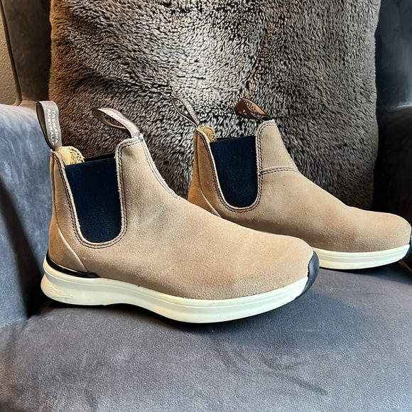 Blundstone Chelsea Boot - Picture 2 of 6